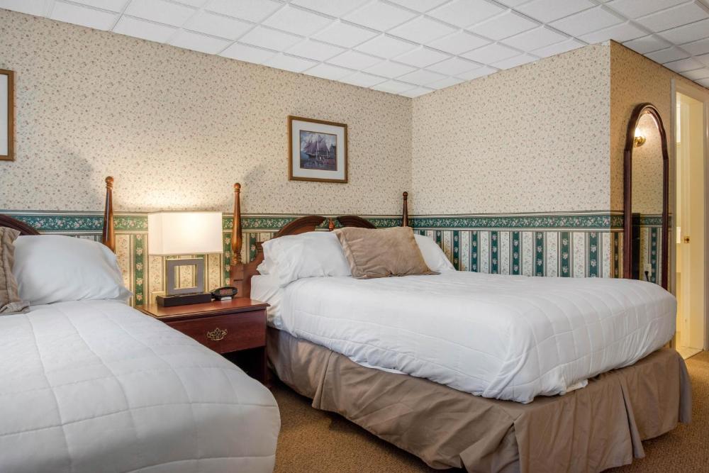 Double Room with Two Double Beds