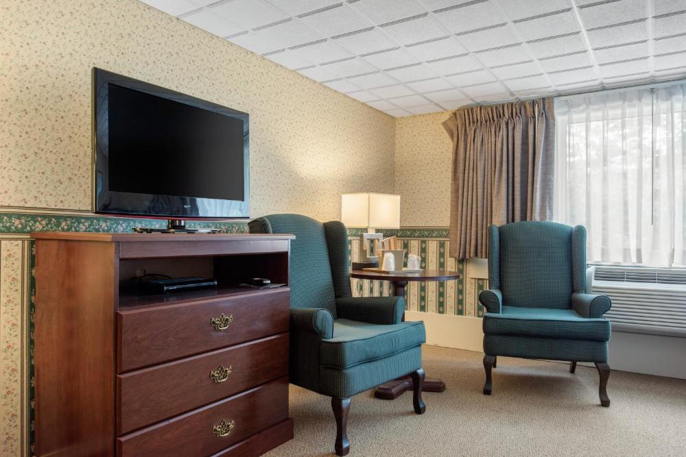 Room image 2