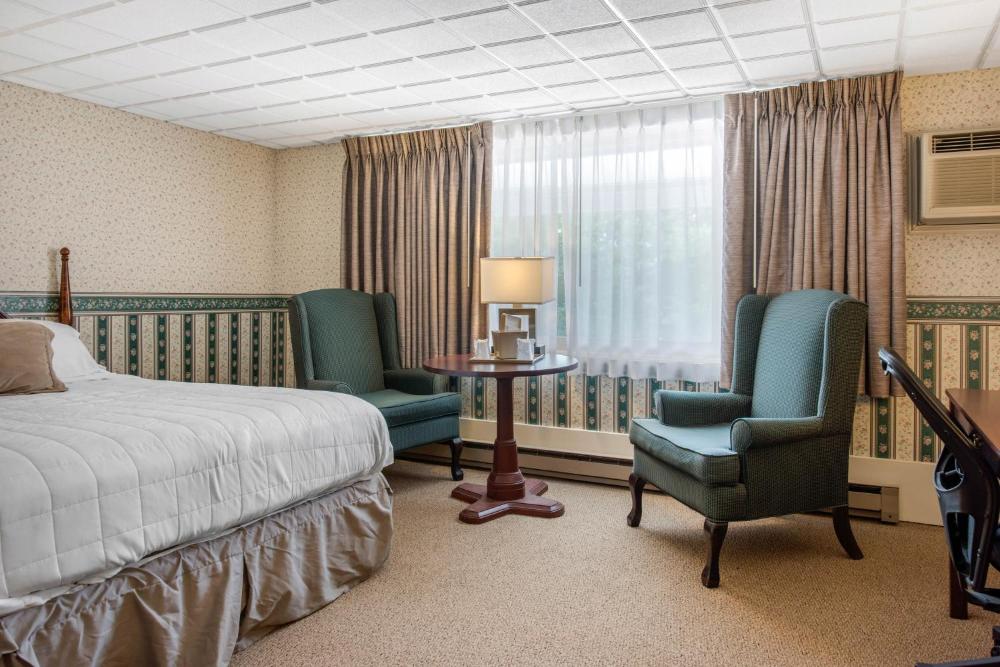 Room image 2