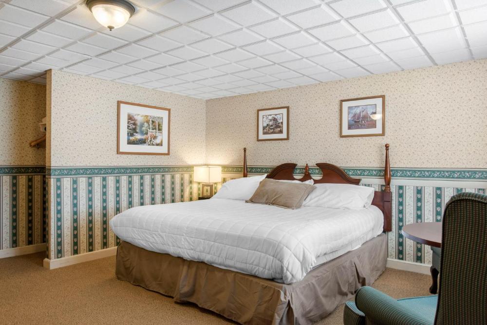 Room image 3